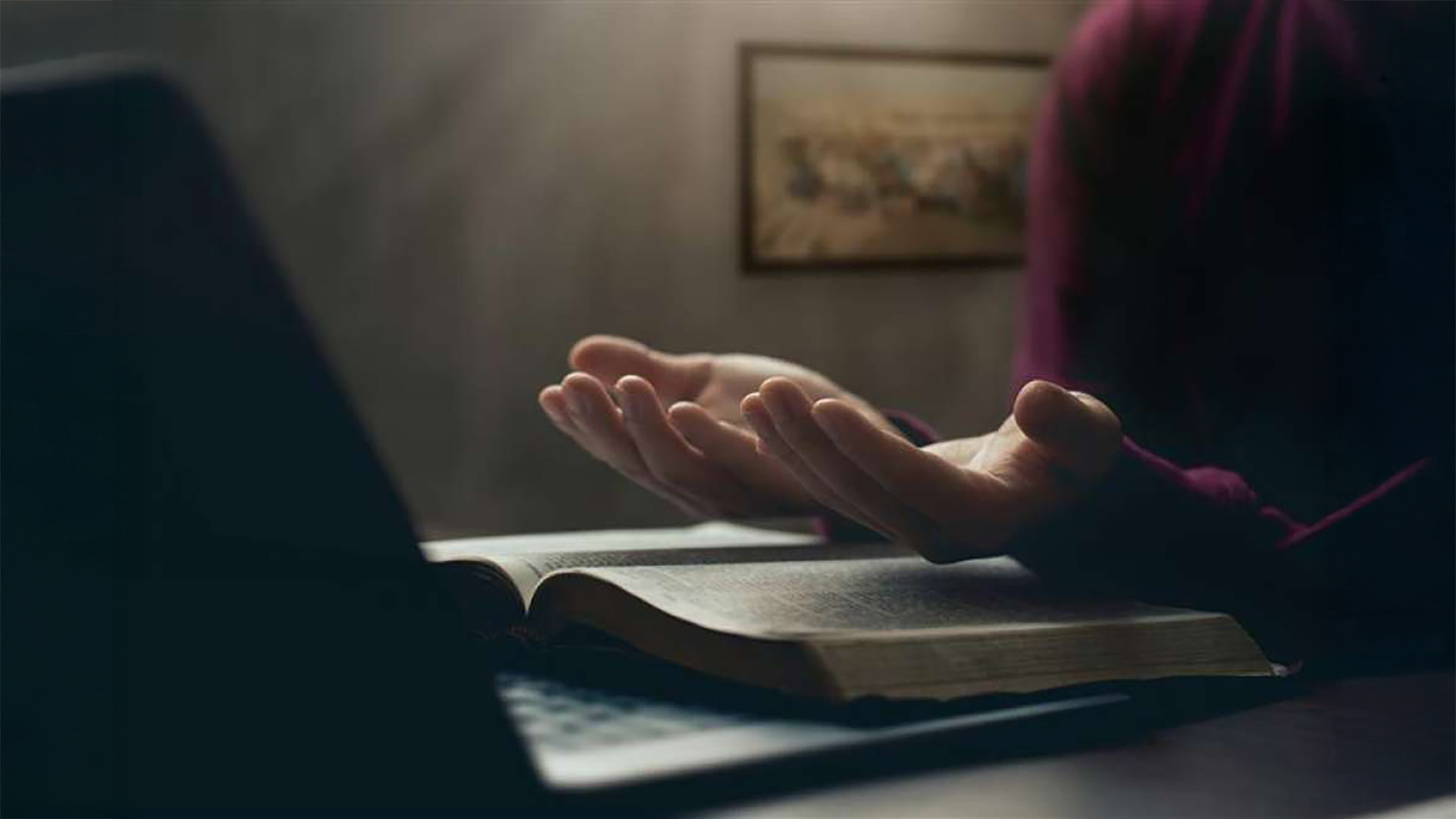Featured image for “Join a Wartime Church Service with Joel & Lynn Rosenberg’s Jerusalem Congregation”